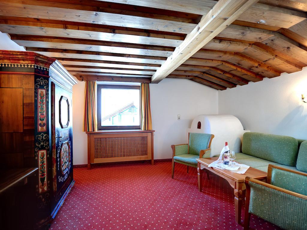 Heart Hotel Arlberg ซังคท์อันทอนอัมอาร์ลแบร์ก ภายนอก รูปภาพ